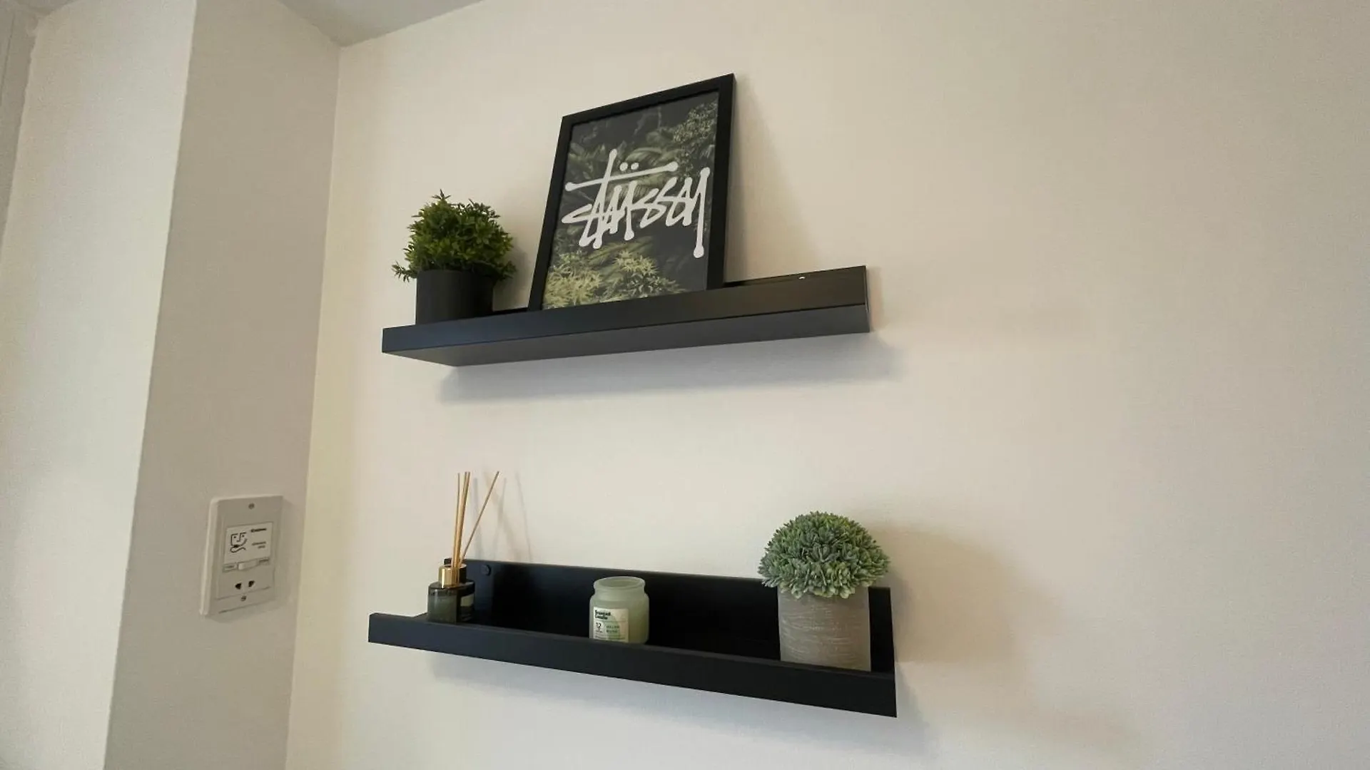 Modern Newly Refurbished 2 Bed Apartment Bristol