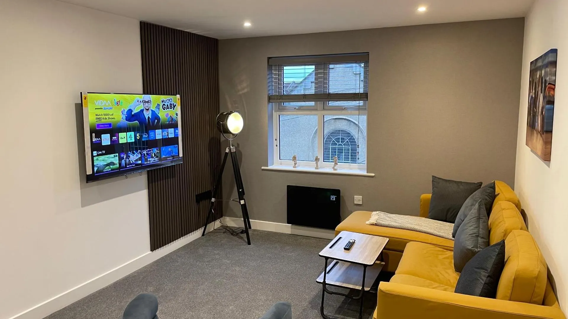 Modern Newly Refurbished 2 Bed Apartment Bristol 0*,